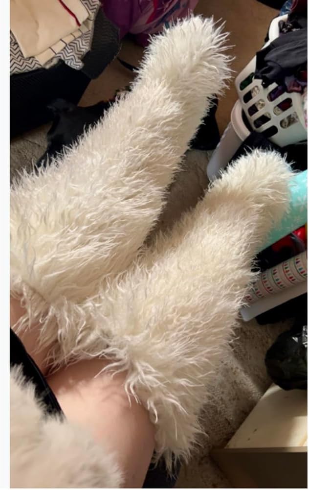 Thigh High Fur Boots, Faux Fur Over the Knee Fluffy Winter Snow Boots, Y2K Furry Tall Boots for Women, Round Toe Warm Long Fuzzy Shoes for Party & Clubwear, 28"