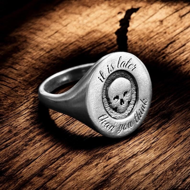 Bague Memento Mori argent 925: chevalière ronde, cadeau idéal