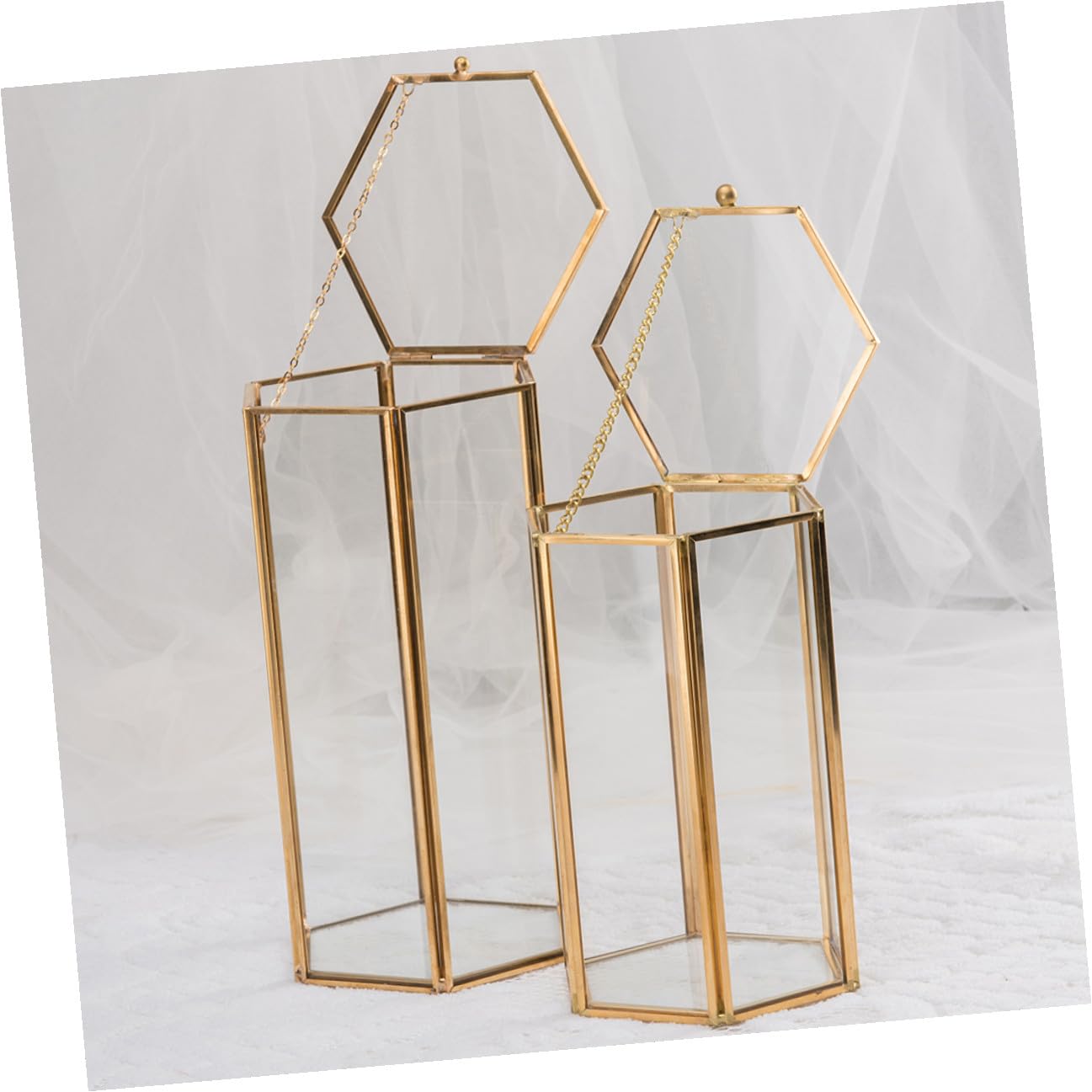 Organizador de maquillaje hexagonal retro con soporte para brochas de maquillaje con material de latón y vidrio, práctico recipiente para brochas para vestidor o mesa de tocador