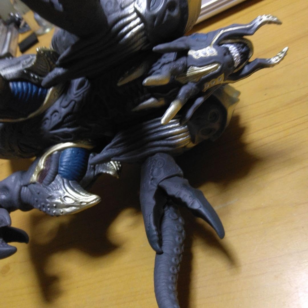 Amazon.co.jp: ウルトラ怪獣DX 邪神メガロゾーア第二形態 : おもちゃ
