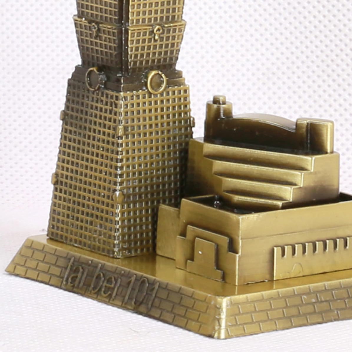Retro Metal Landmark Building Decor Ornament 18cm Alloy