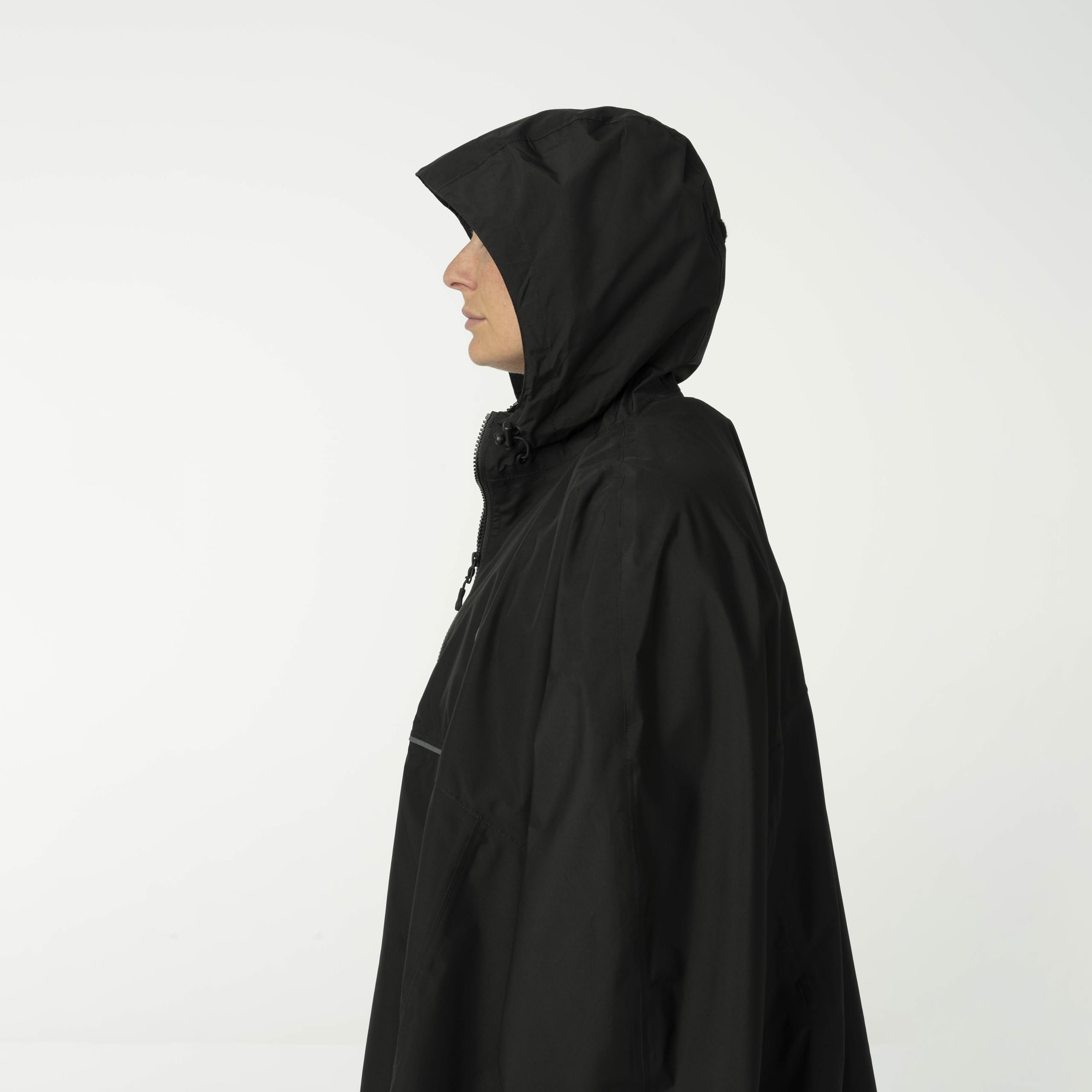 AGU Essential Grant Poncho de pluie, cape de pluie, pour vélo pour homme et femme, imperméable et coupe-vent, réfléchissant, 100 % polyester recyclé, unisexe, taille unique