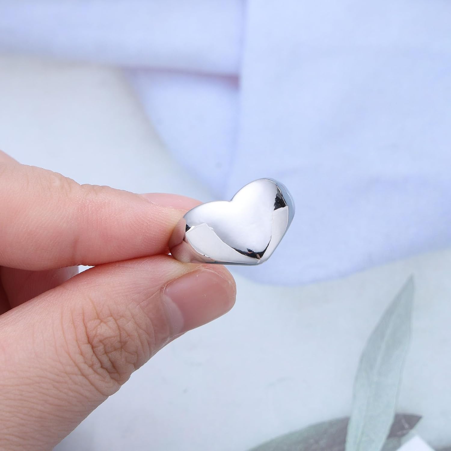 Vintage Metal Heart Knuckle Ring Gold Love Heart Finger Ring Punk Heart Ring Boho Heart Love Hand Ring Open Heart Love Ring for Women - Image 4