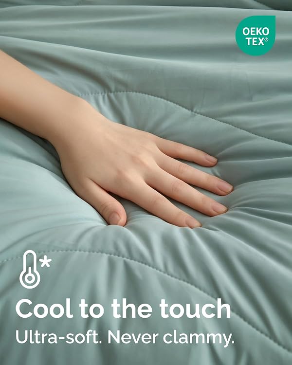CGK Cooling Comforter King - Summer Blanket - 104x90 (Eucalyptus) by CGK Unlimited - Used condition - Image 2