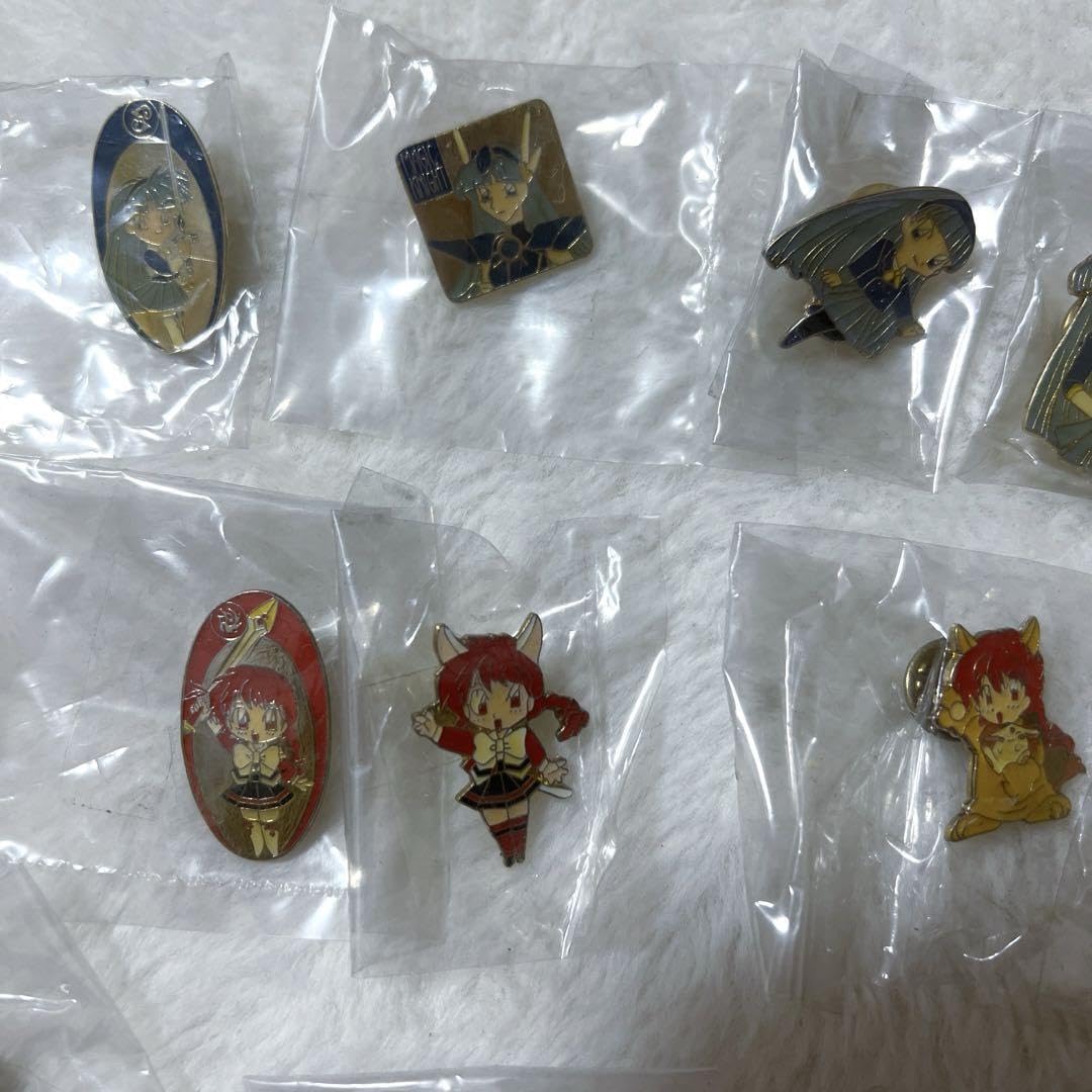 【匿名配送】騎士バッジセット Amazon | 魔法騎士レイアース ピンバッジ ピンズ セットセット