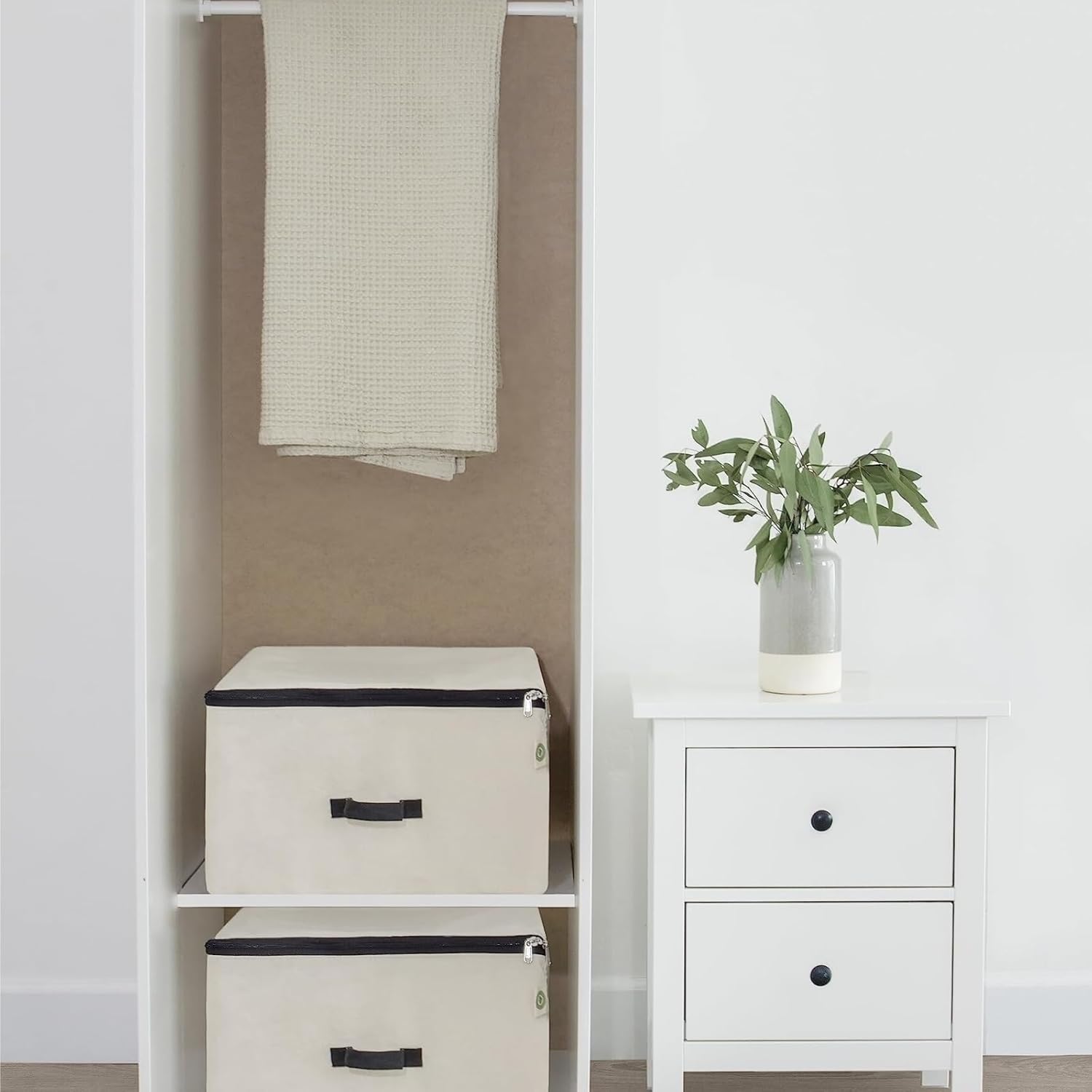 Storage Bag for Clothes Bedding Storage Bag is Foldable with Handles for Storing Blankets Quilts and Clothes Storage Container