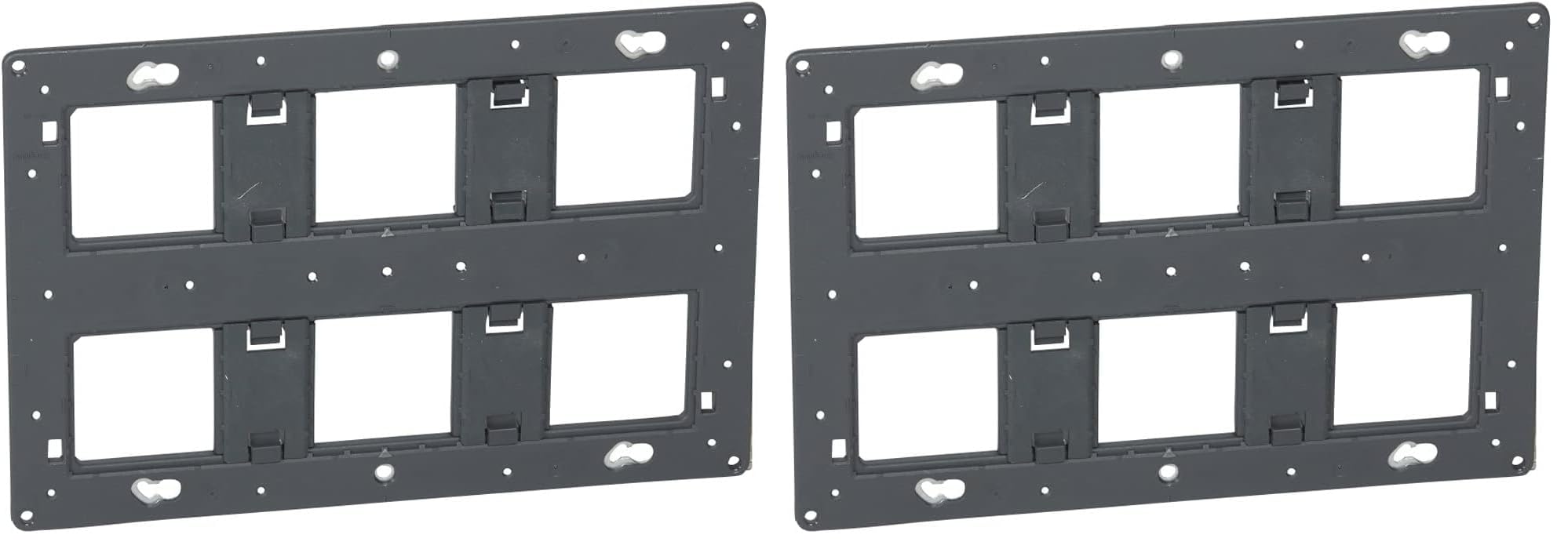 Support à vis Legrand 080266 pour aligner facilement 8 modules sans déformation