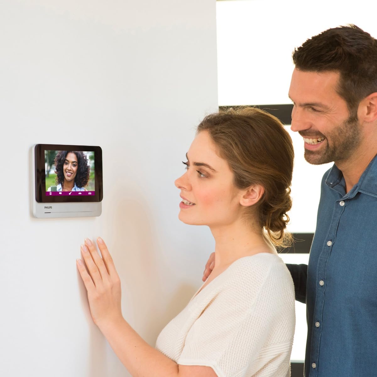 Philips - Visiophone filaire connecté smartphone avec 2 écrans - WelcomeEye Connect 2
