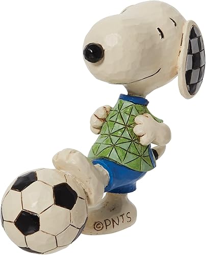 Miniatura 3 de Enesco Peanuts by Jim Shore Snoopy Playing Soccer - Figura en miniatura, 3.25 pulgadas, multicolor