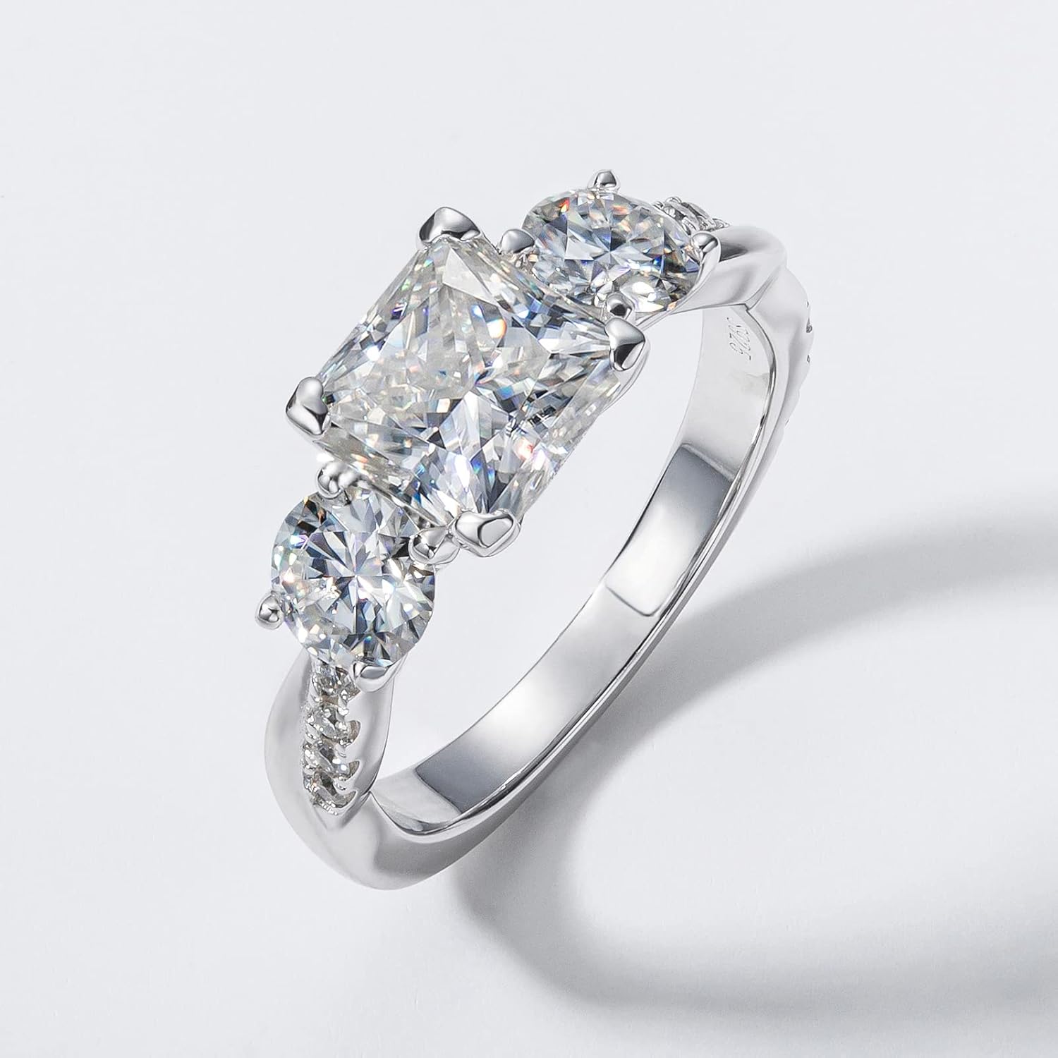 CannyCat Princess Cut 3-Stone Moissanite Engagement Ring for Women 2.66 cttw D-color VVS Radiant Wedding Anniversary Bridal Ring Platinum-Plated Silver Twisting Infinity Vine Eternity Band