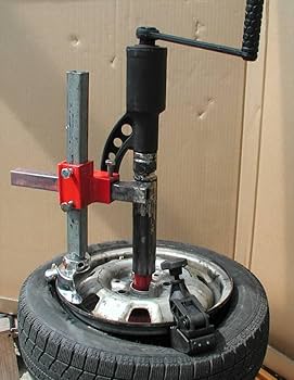 Amazon.co.jp: (^^ 入替可能は17インチ、扁平率5560迄です。手動タイヤ