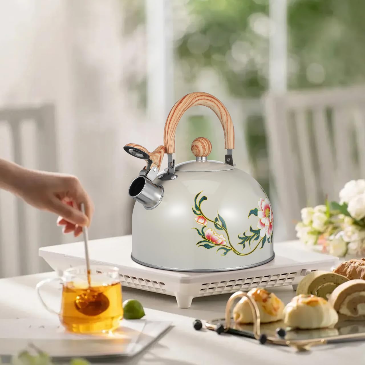 Ciieeo Tetera silbante, hervidor de té de acero inoxidable silbante de 3 litros, hervidor de té con patrón de flores, hervidor de agua caliente, tetera de inducción para cocina del hogar