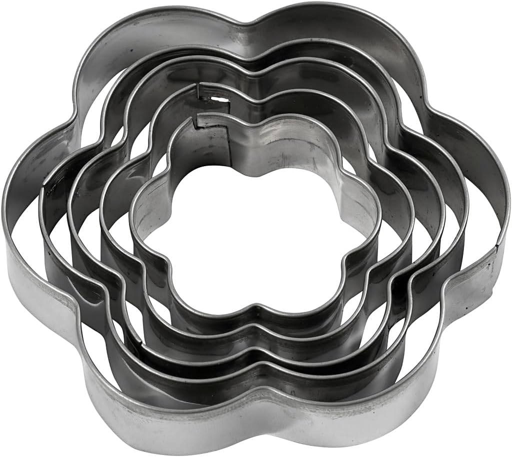VBS Flower-Shaped Cookie Cutters Set of 5