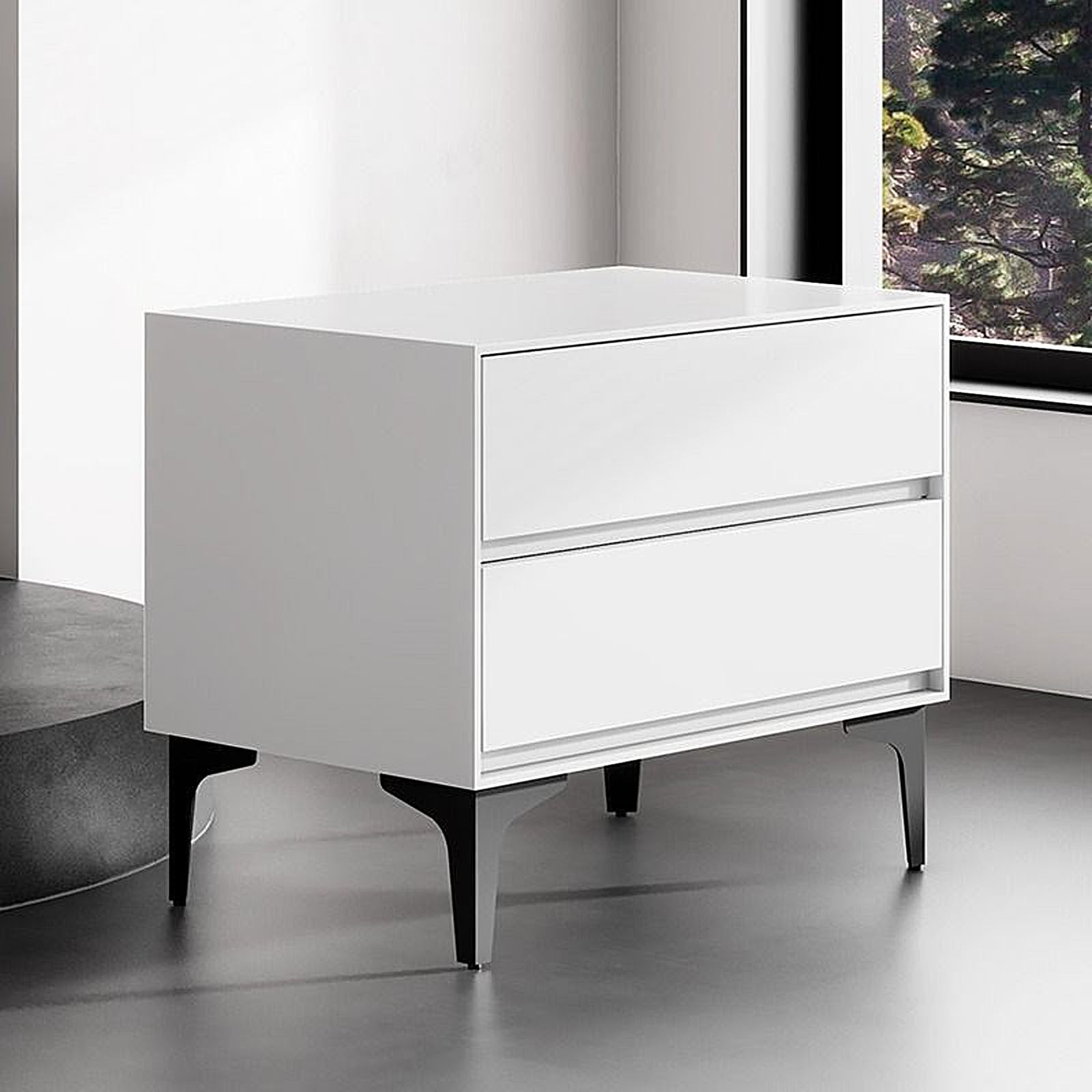 Table de chevet en bois avec 2 tiroirs pour un rangement de chambre optimal et sans montage