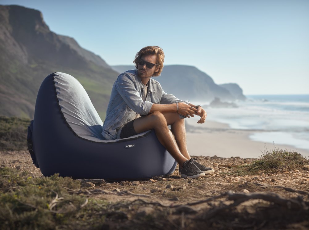 Amazon | オランダ発！ 高級 3秒でふくらむ アウトドア エアー ソファ