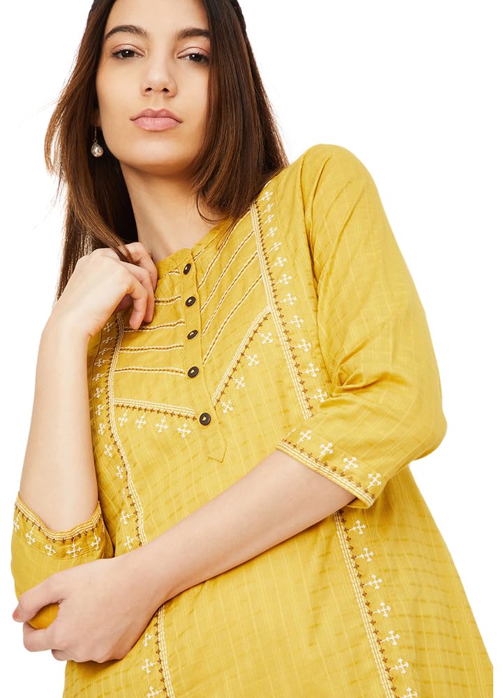 MaxWomen's Cotton Regular Fit A Line Kurta