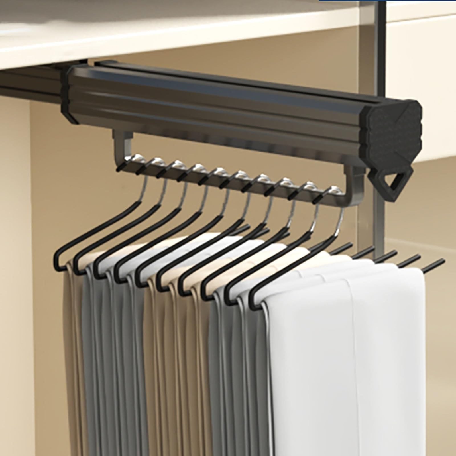 Barre coulissante Hanr extensible pour suspendre efficacement vos serviettes et tuniques