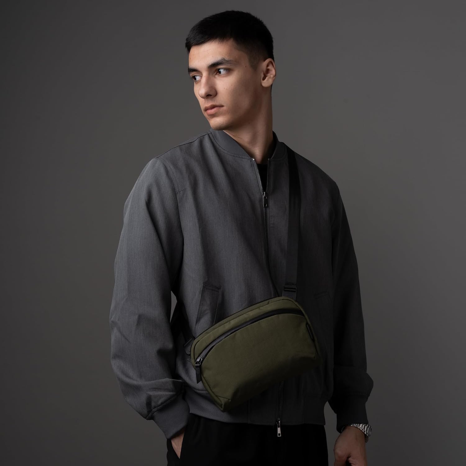 ALPAKA Flight Sling 2L- Small Sling Bag For Men Travel Lightweight,Portable, Packable, with Quick Release Shoulder Strap - Image 3