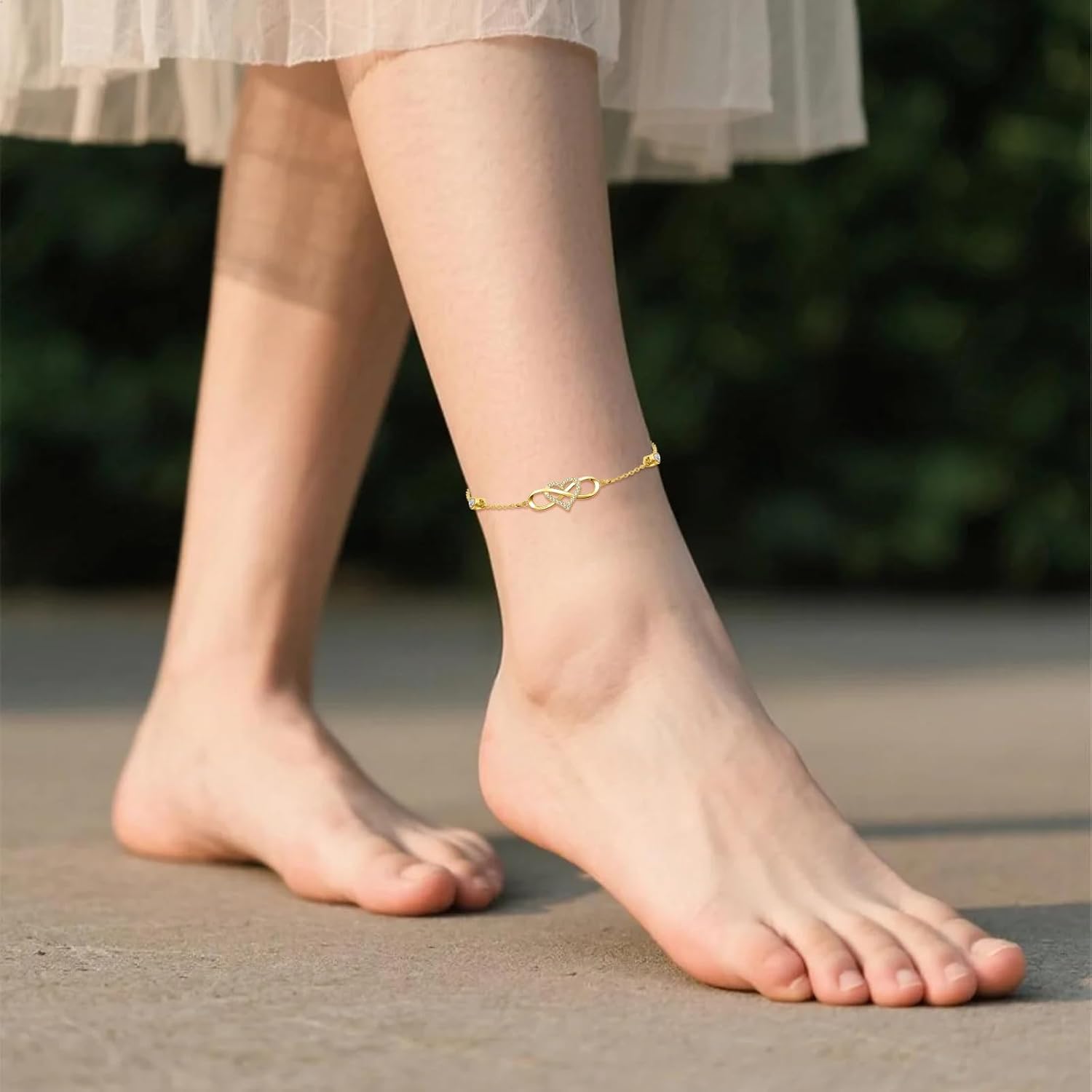 Dorunmo Infinity Bracelet Mom Bracelet 925 Sterling Silver 14K Gold Plated Infinity Heart Anklet for Women Christmas Jewelry Gifts for Wife Mom Daughter