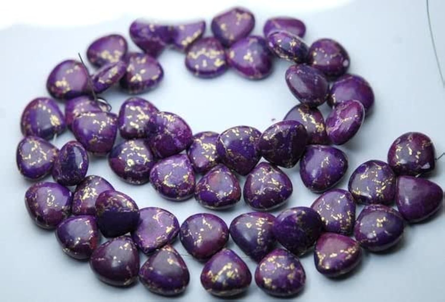 Turquoise de cuivre violette coeurs 10mm LKBEADS pour la création de bijoux DIY