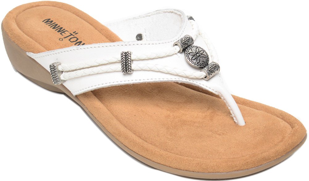 Minnetonka Women's Silverthorne Thong Sandal
