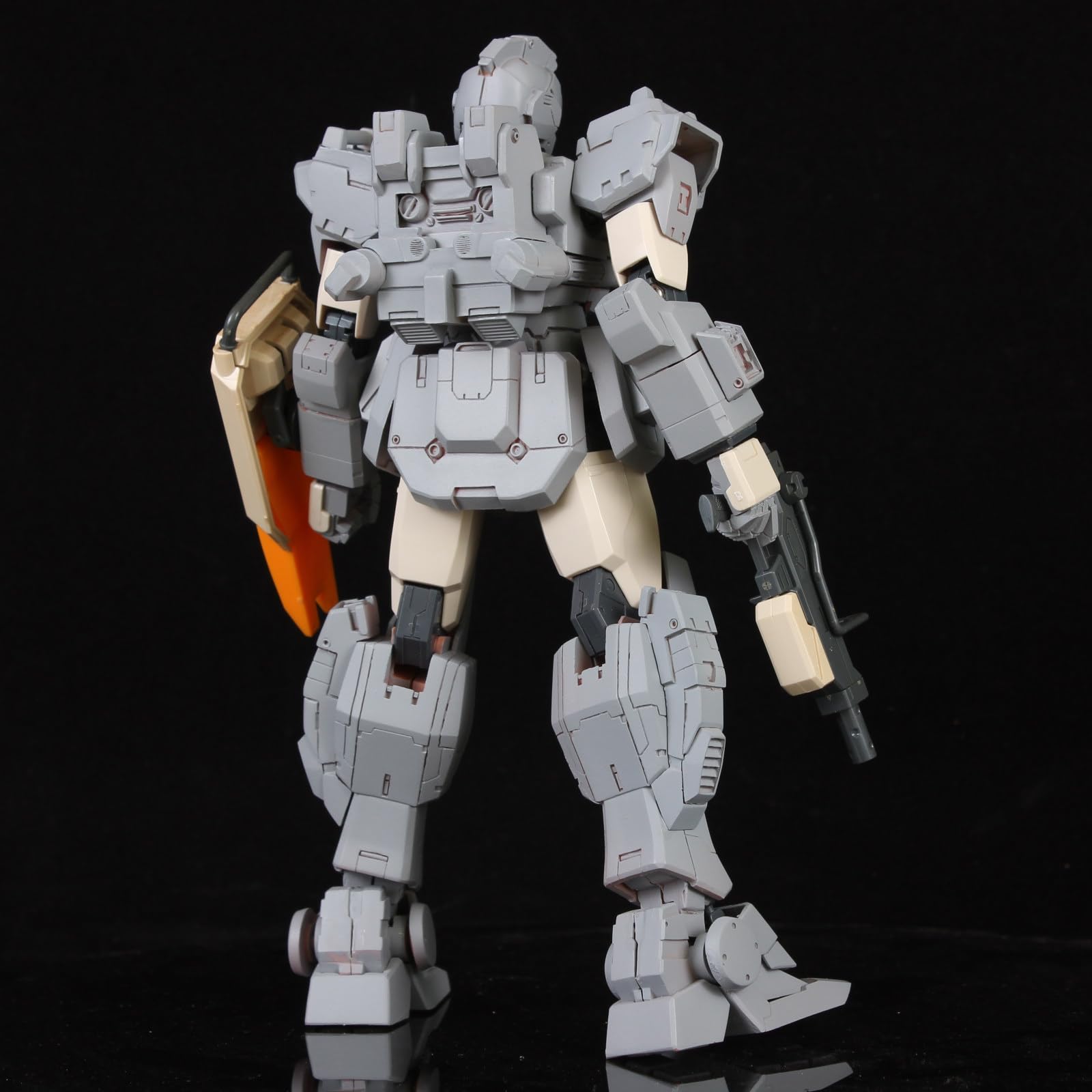 MG 1/100 陸戦型ガンダム改造品 ブルーディスティニー1号機 レジン
