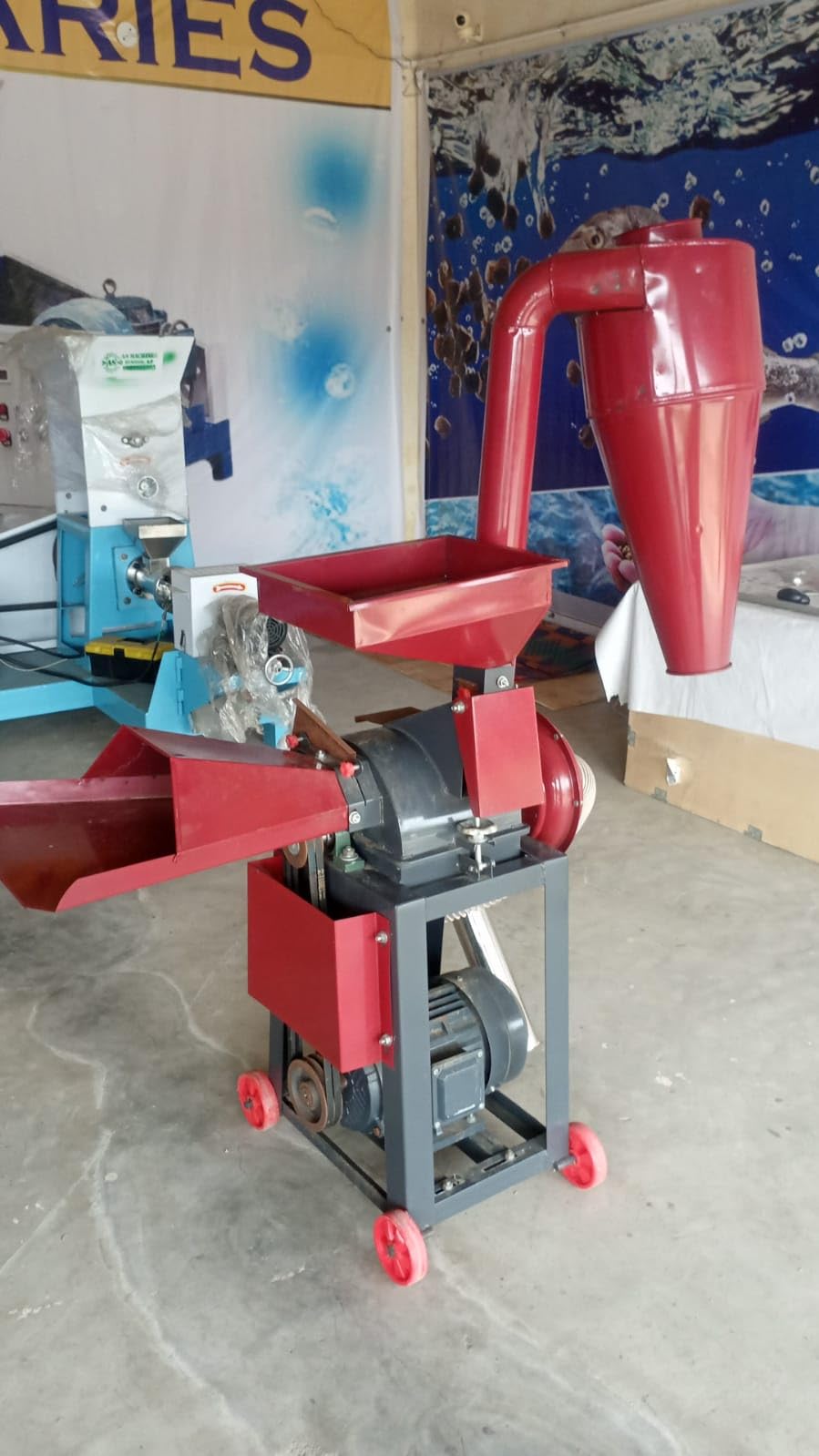 2 in 1 Chaff Cutter and Grinder Machine, Agricultural Feed Processing Equipment with Wheels, Red-image-43
