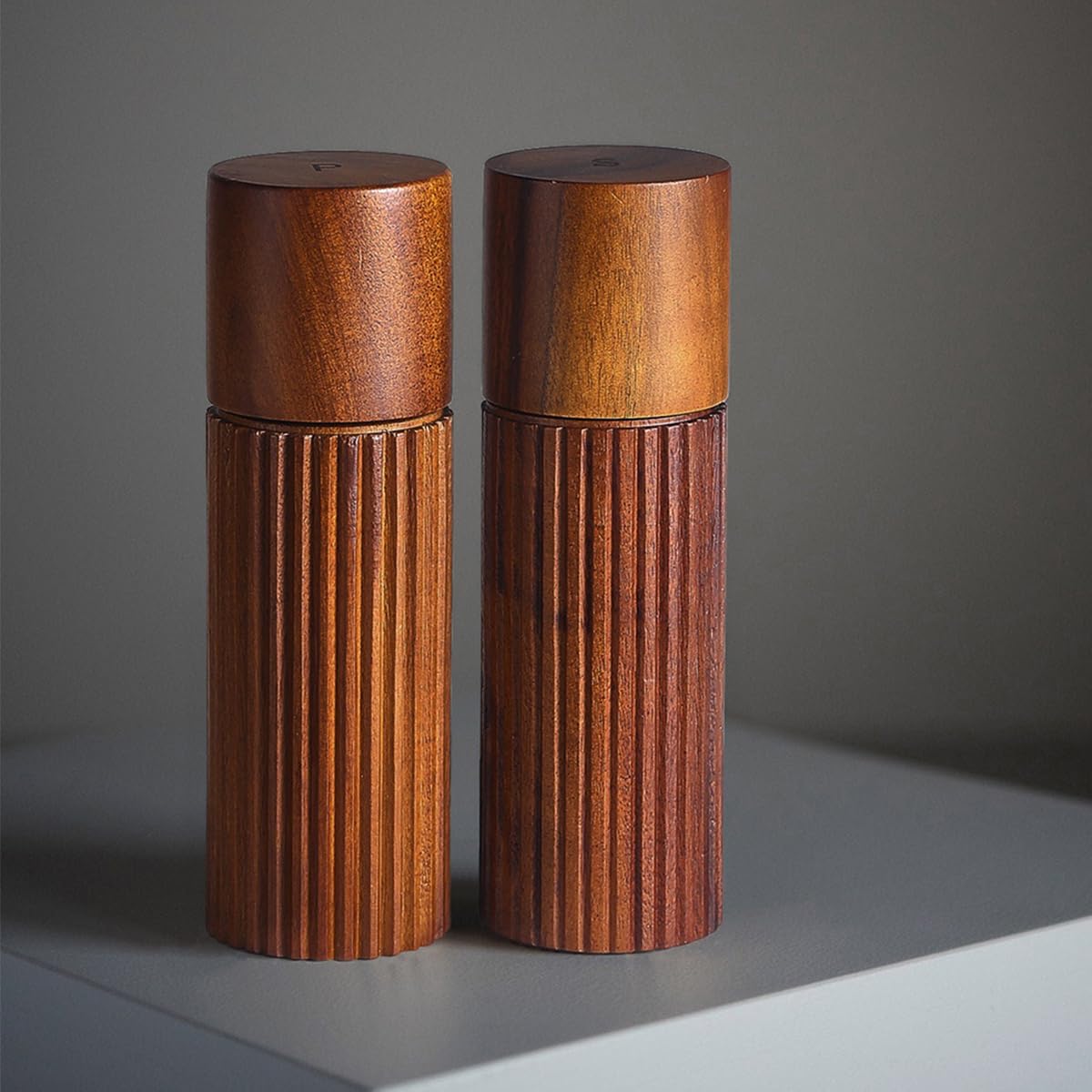 MAITTON Acacia Wood Salt and Pepper Grinder Set