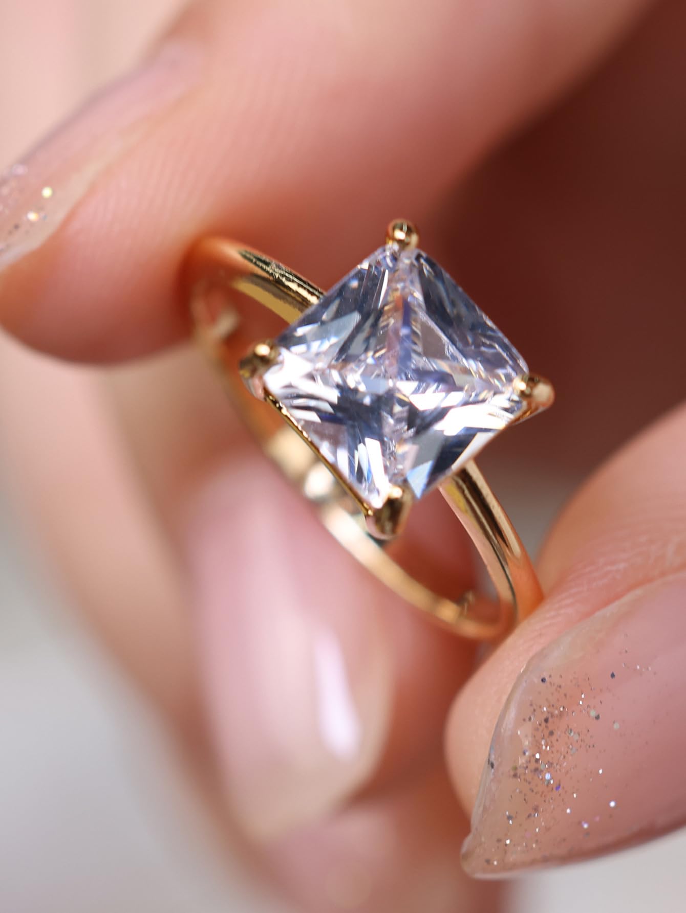 Htayekog Promise Rings for her,Gold Plated Square Engagement Rings,Classic Gold Gold Promise Ring Diamond Ring Princess Ring Cubic Zirconia Promise Eternity Ring for Women,Wedding Bands?8?