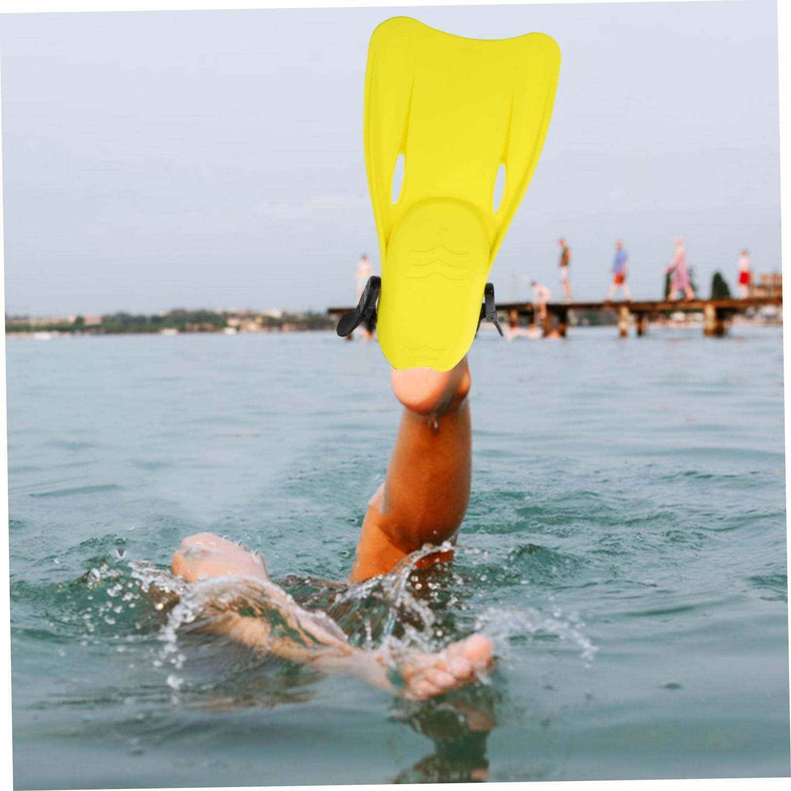 Aletas de Snorkel de Entrenamiento 1 Par, Amarillo TPR PP Ajustable | Fiesta Verano, Equipo de Buceo y Snorkel para Playa, Talla L 39-43, Experiencia de Natación Mejorada