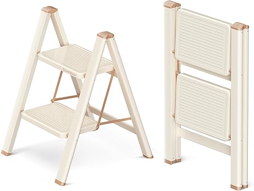 GameGem - Escalera plegable de 2 escalones con pedal ancho antideslizante, capacidad de 330 libras, escalera portátil ligera para uso en el hogar y