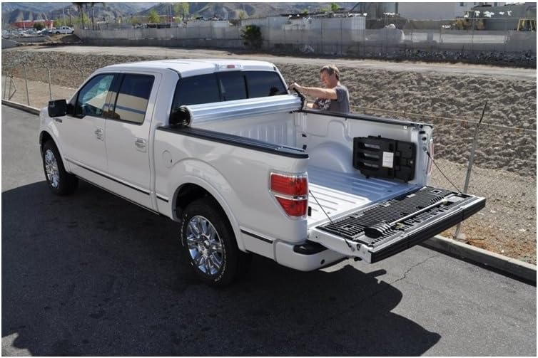 BAK36409T Roll-X Tonneau Cover