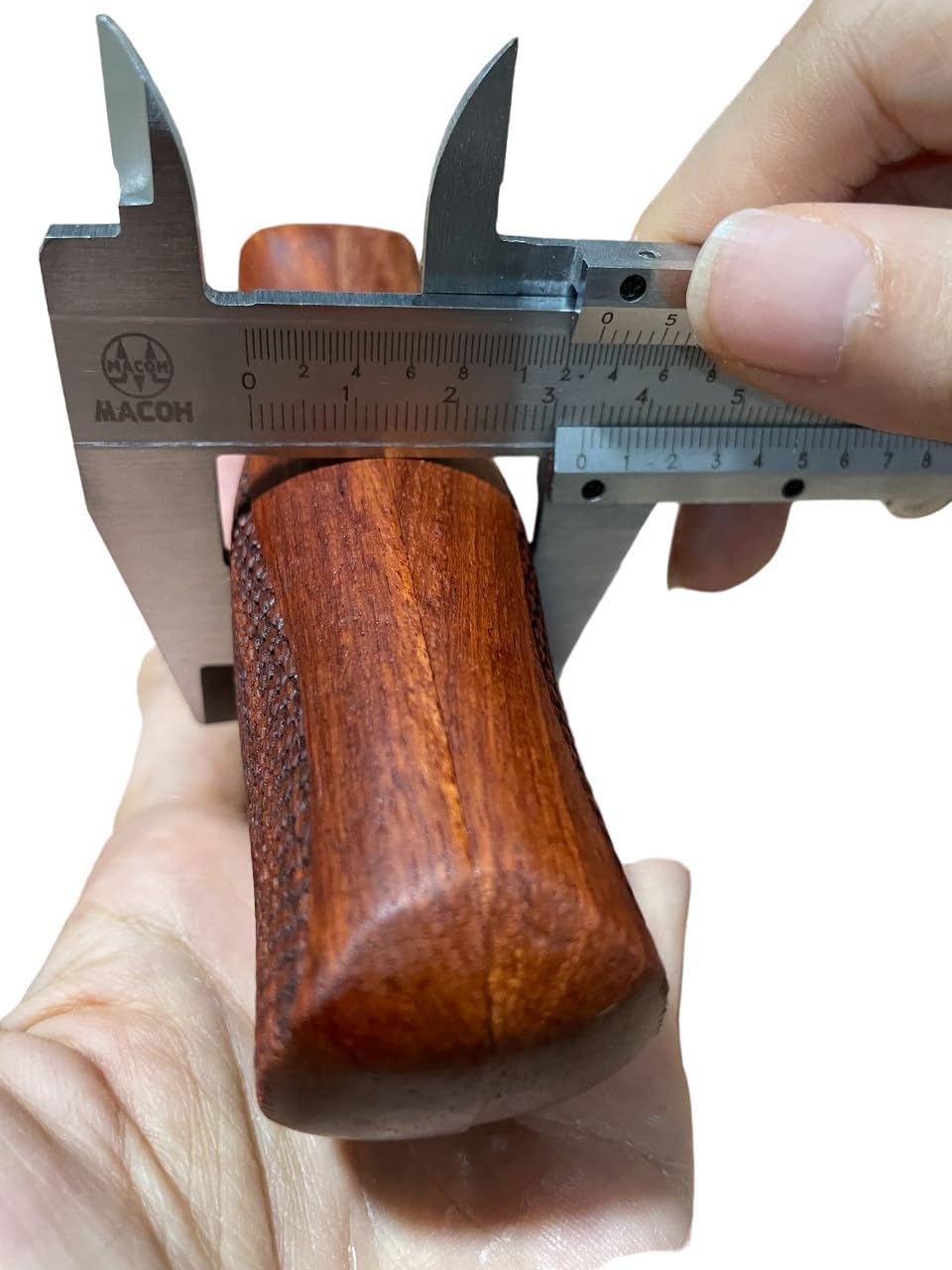 New Handmade reproductive Checker Engraved Padauk Wood Grips Compatible with Ruuggerr GP 100, Super Redhawk, #GP100-03