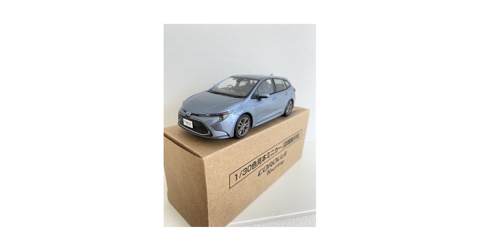 Amazon | トヨタ カローラツーリング 1/30 COROLLA Touring