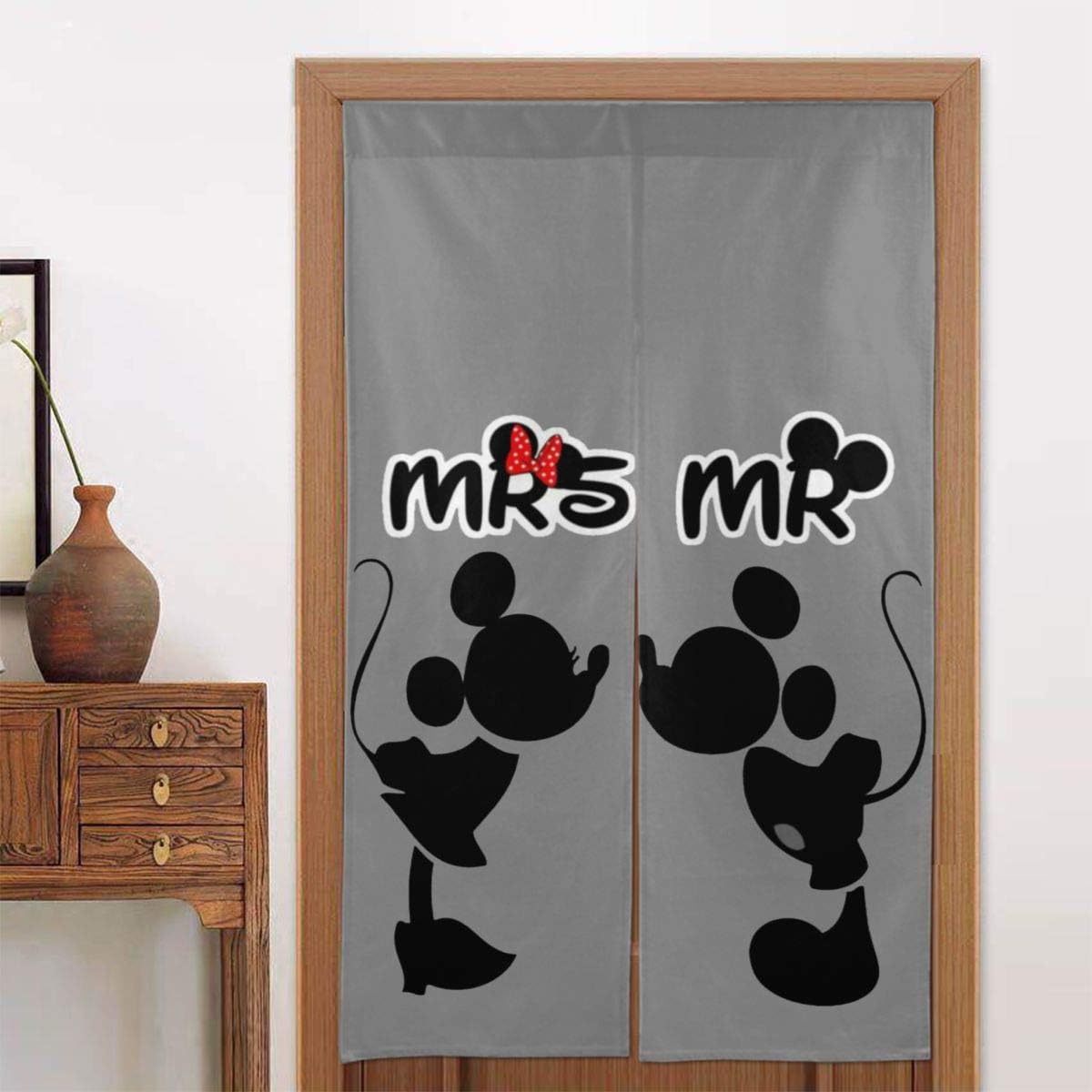 Amazon ディズニー ミッキーマウス のれん 間仕切り 遮光 目隠し 暖簾 ロング おしゃれ ロング 玄関 キッチン出入り口用 個性的 プレゼント 86 143cm のれん オンライン通販