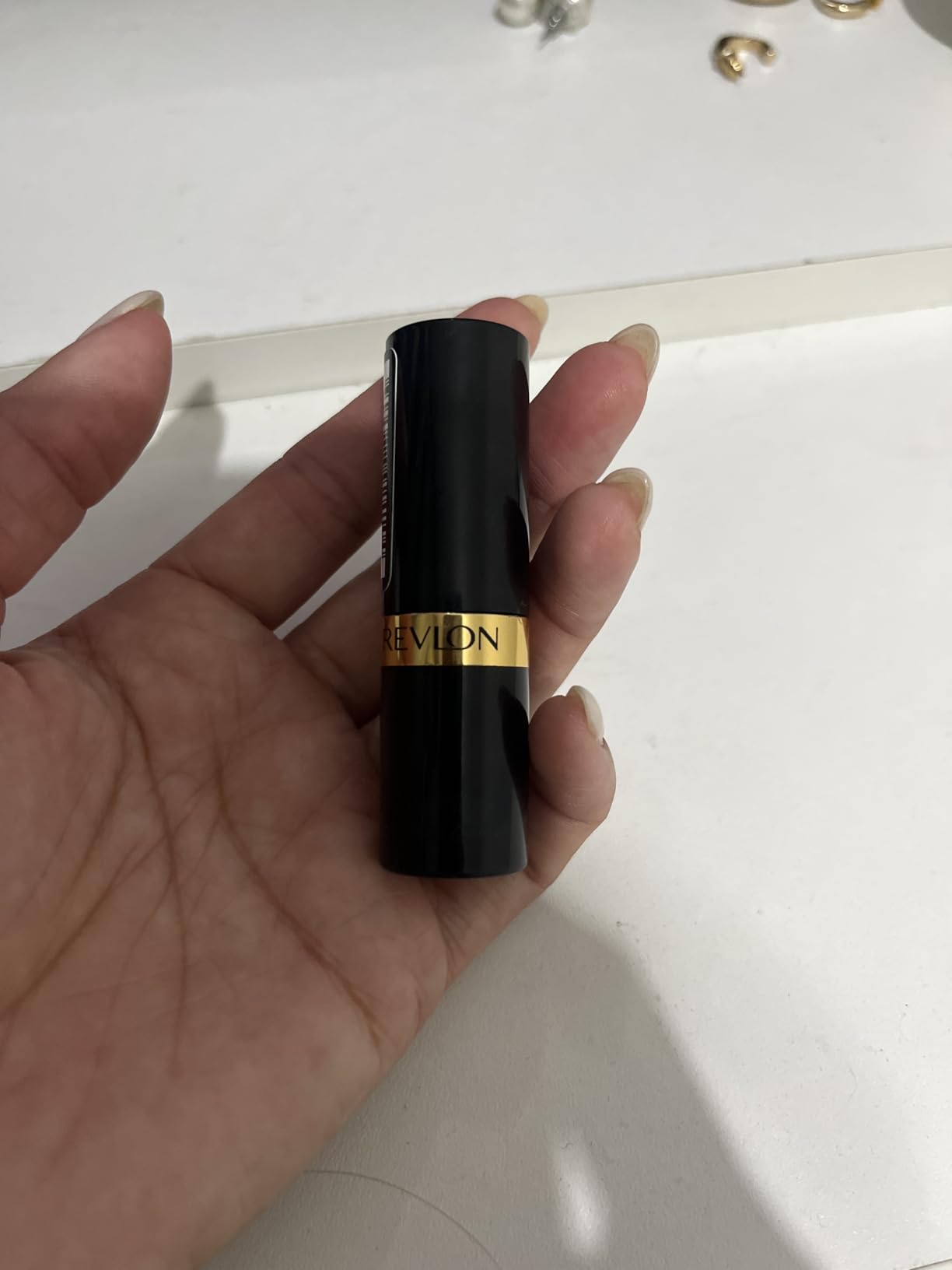 Revlon Super Lustrous Lipstick, Creamy Formula For Soft, Fuller-Looking Lips, Moisturized Feel, 130 Rose Velvet, 0.15 oz