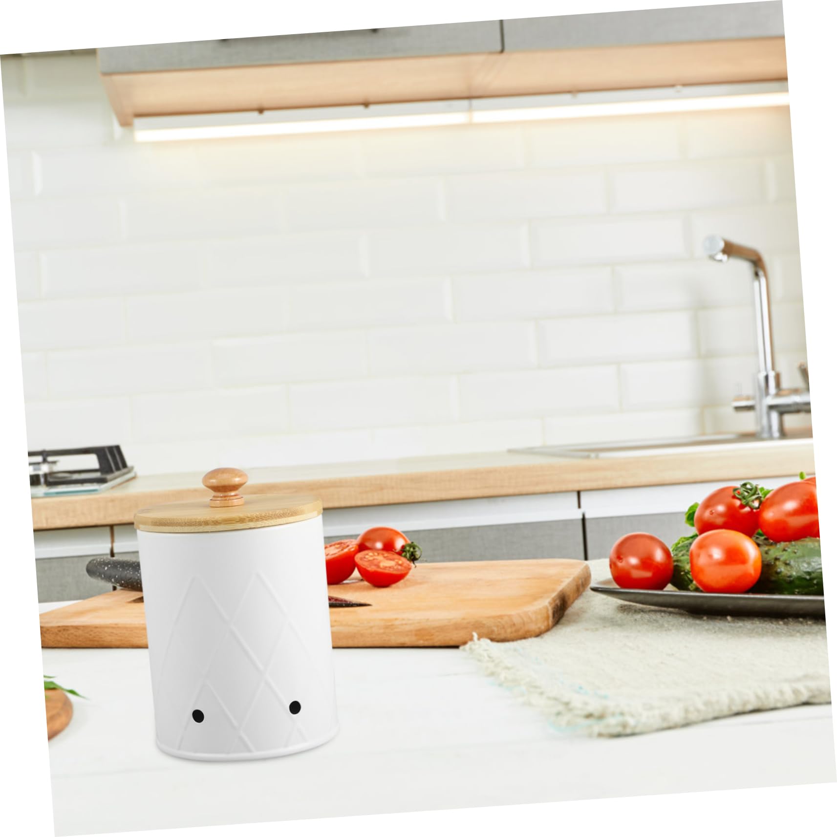 Ciieeo Garlic Keeper Carbon Steel Storage Container Lid Ventilated Kitchen Organizer for Potatoes Onions and Garlic Compact and Stylish Design for Freshness