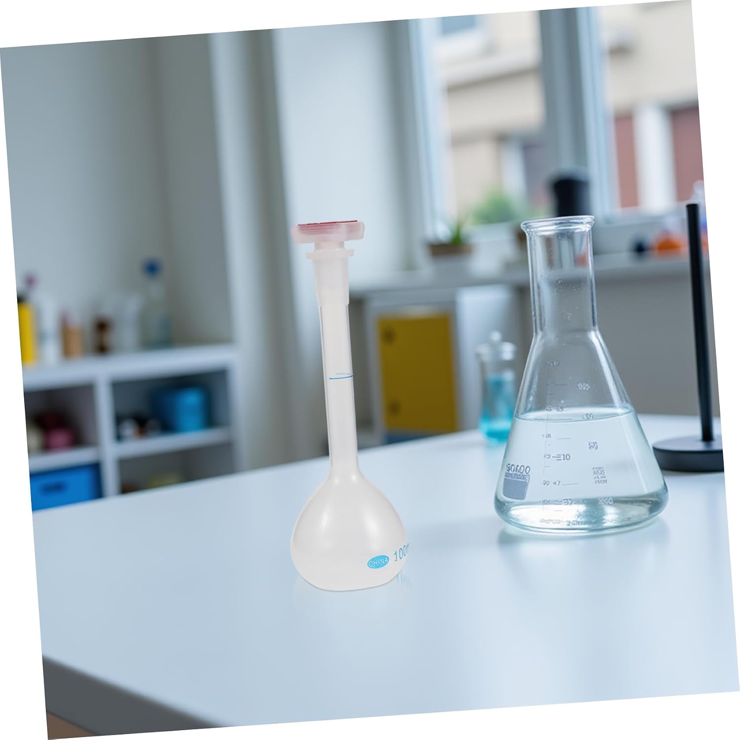 4pcs 100ml Volumetric Measuring Flask with Stopper, Pp Material, Narrow Neck Design for Accurate Measurement and Secure Seal, for Chemical Analysis and Professional Laboratory