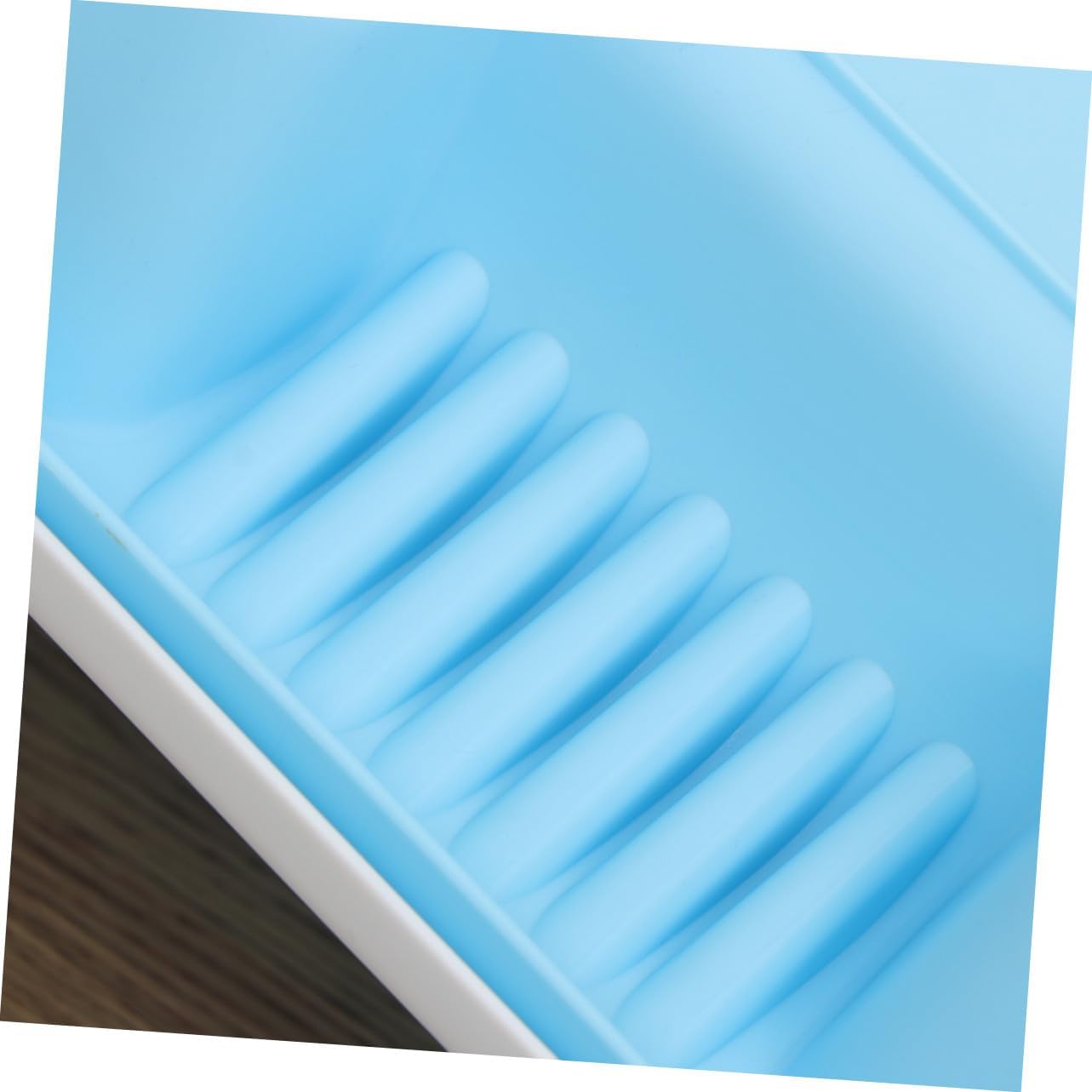 Semi-Enclosed Cat Litter Container Plastic Pet Toilet Basin Easy to Clean Comfortable Cat Supplies for Indoor Use