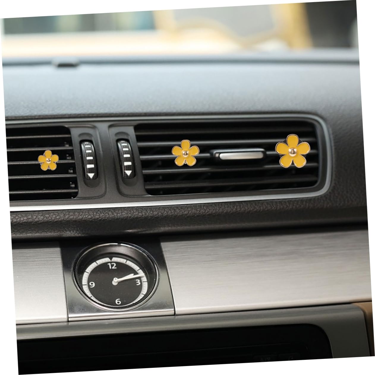 ULTECHNOVO 40 Stk Auto-Parfüm-Clip Autoerfrischer-Clips Lüftungsclips für auto dekoration auto automatische Lüftungsclips Entlüftungsclip Zinklegierung