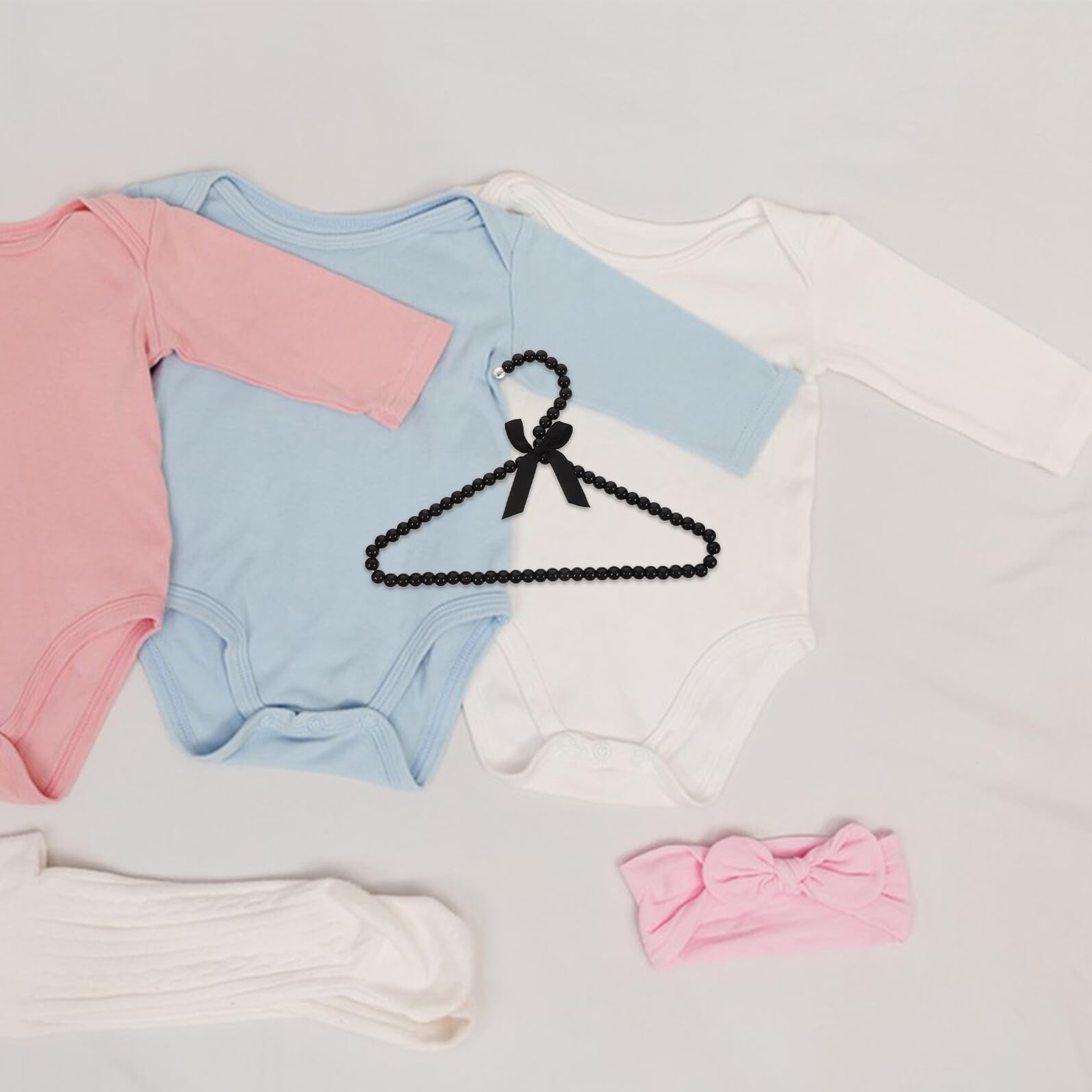 SHINEOFI 12 Perchas Infantiles de Plástico Negro con Diseño de Lazo, Elegantes y Decorativas para Ropa de Niño y Ñiño, Ahorro de Espacio y Organización