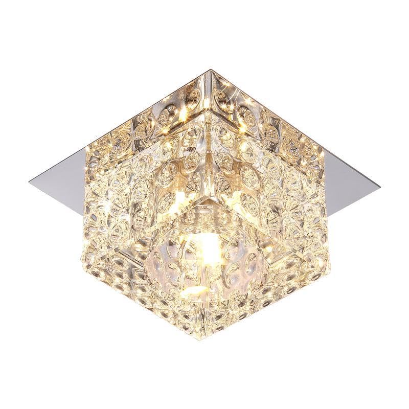 Vitrina acrílica con luces LED para proteger del polvo tus figuras de colección