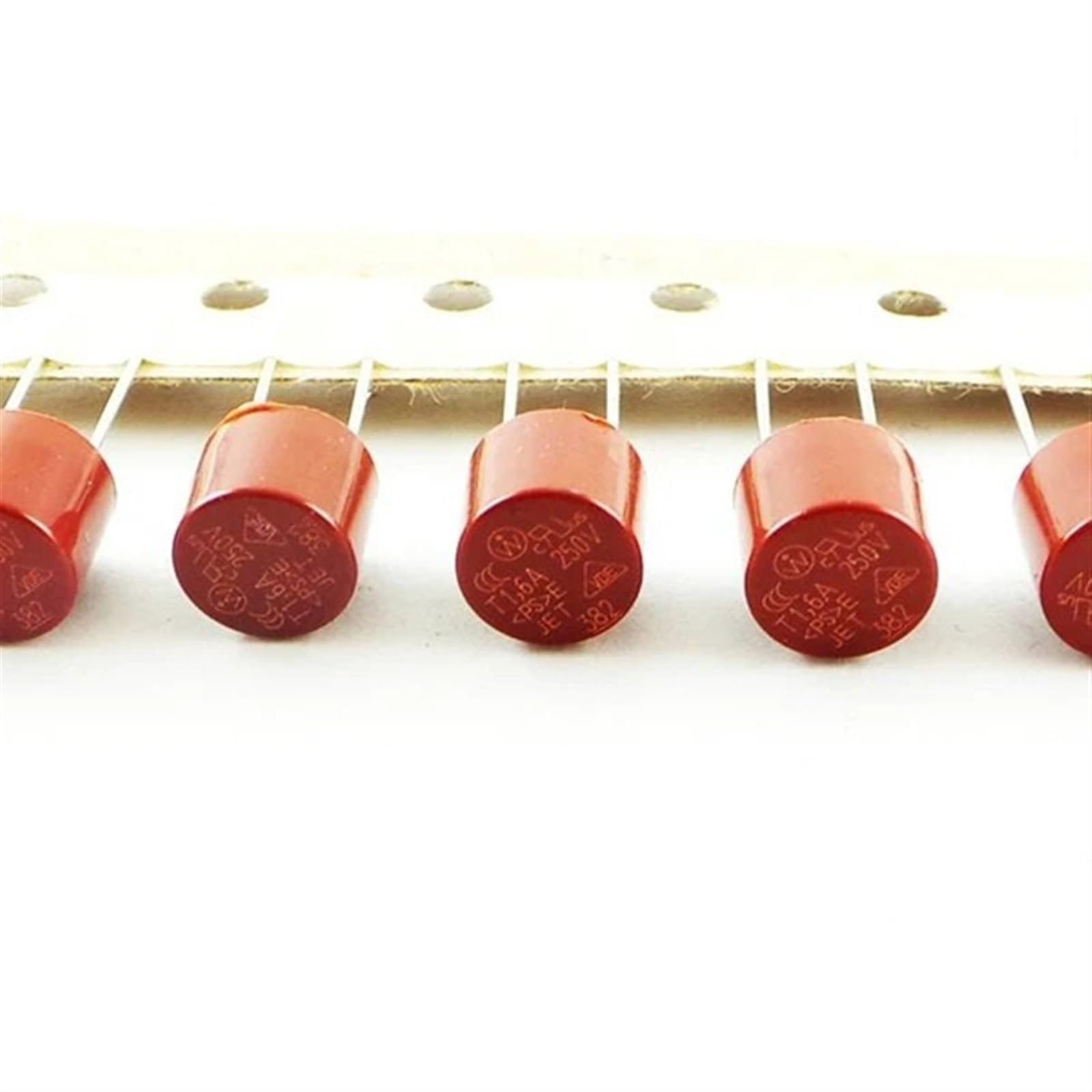 50 pezzi micro fusibile cilindrico/quadrato in miniatura ad azione lenta 250 V 80MA 250MA 1A 1.6A 2A 2.5A 3.15 5A 6.3A 8A radiale può/scatola(T630MA,Radial Can Type)