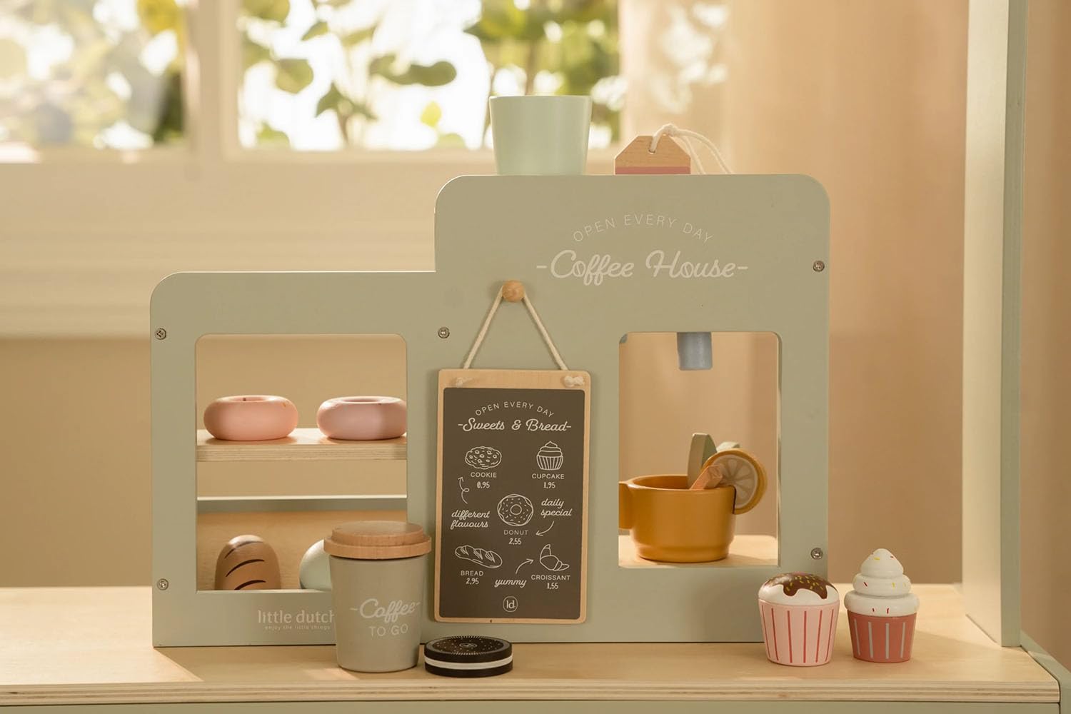 Little Dutch 2508 - Caffè in legno, con accessori, colore: Verde