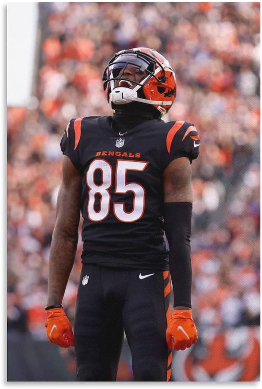 CHENNAN American Football Player Tee Higgins Poster Artworks Canvas Poster Room Aesthetic Wall Art Prints Home Modern Decor Gifts Framed-unframed 12x18inch(30x45cm)