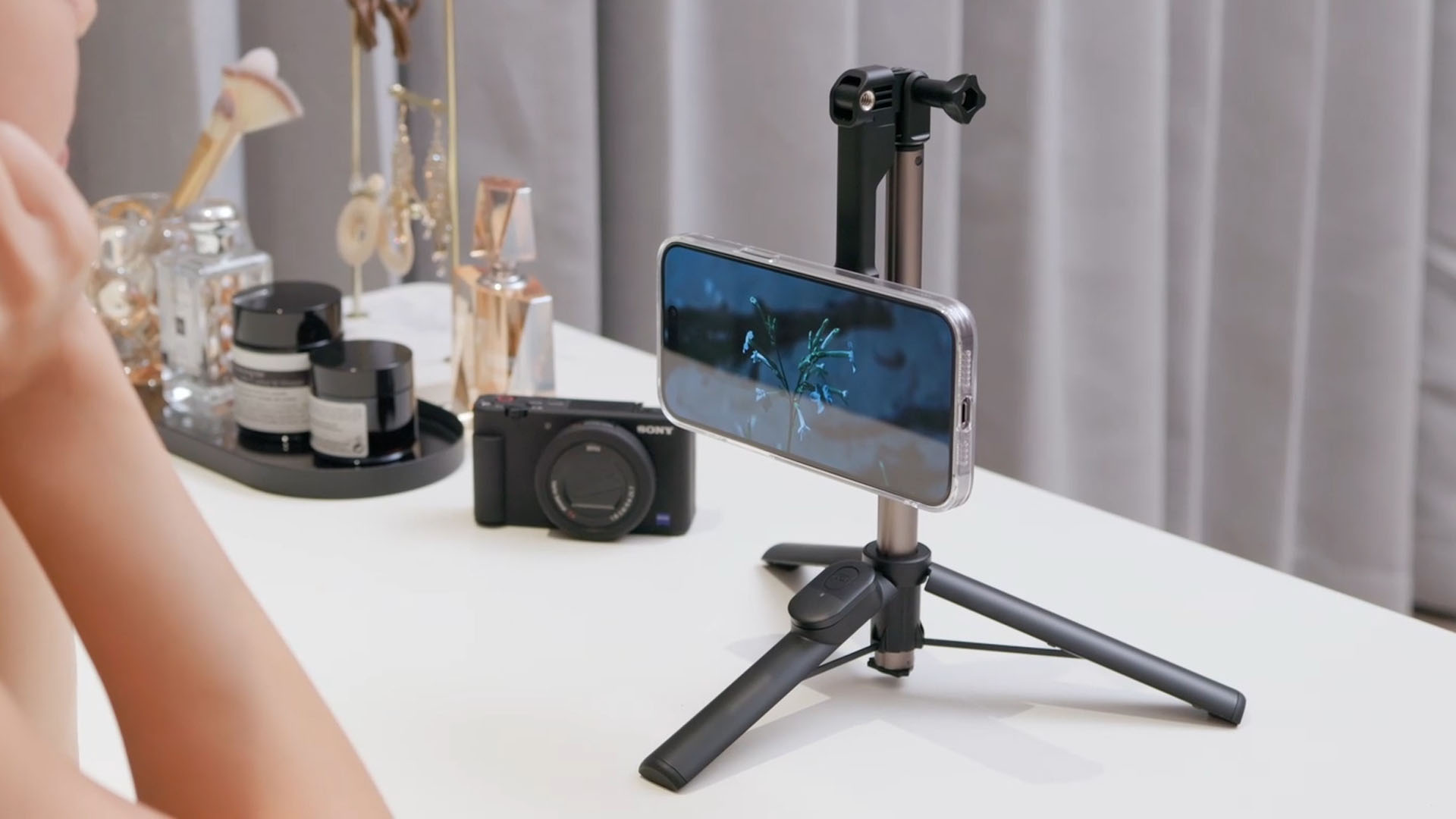 Mini Magnetic Selfie Stick Tripod Magnetic Cell Phone Tripod Stand With Wireless Remote Tripod For IPhone 14 13 12 Pro Max Black - Walmart Supplies - View #2