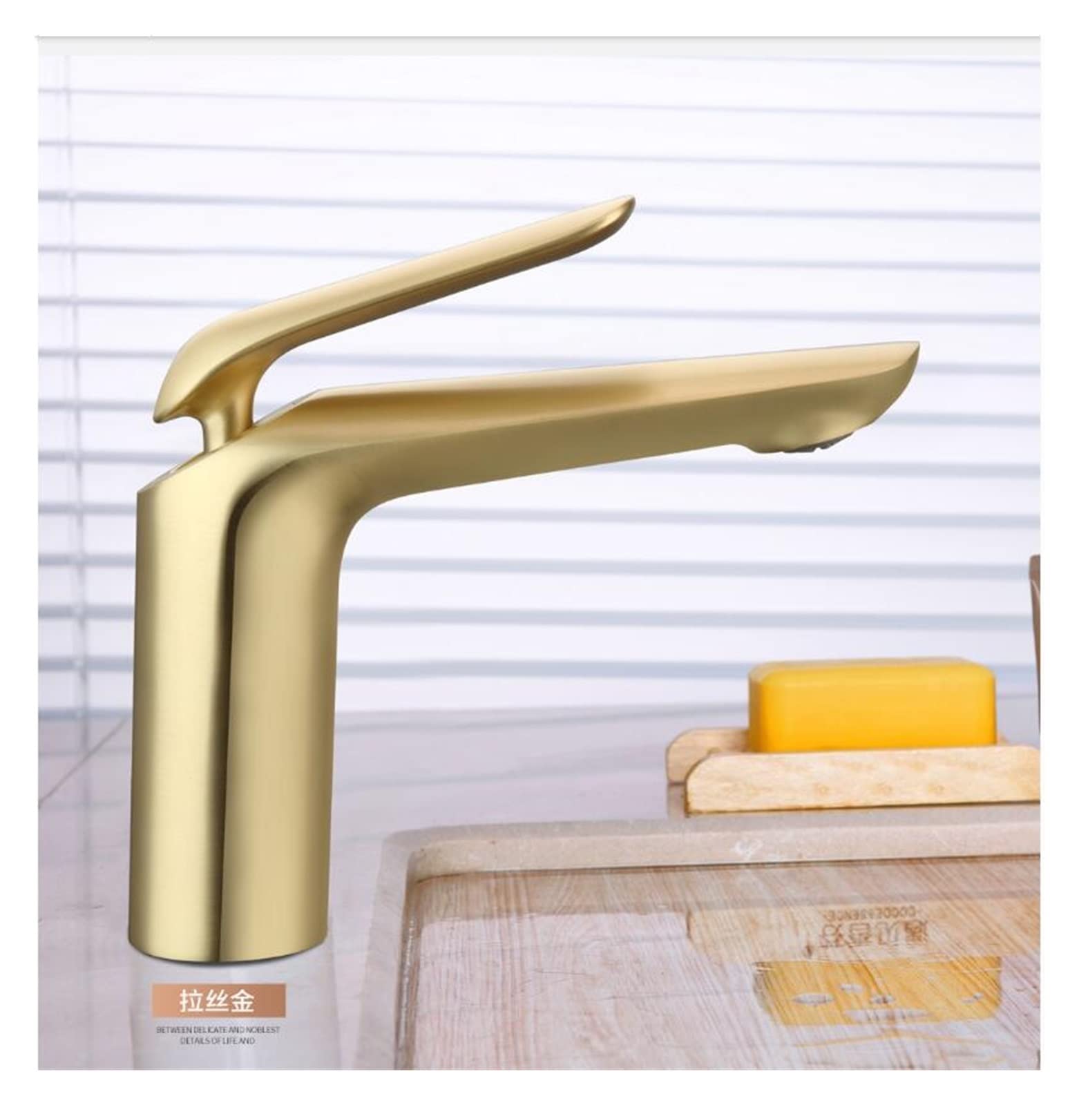 Robinet d'évier de salle de bain brush gold mitigeur laiton