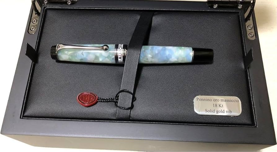 アウロラ　万年筆カレイドスコーピオ　ルーチェヴェルデ　字幅B インク付き Amazon.co.jp: アウロラ 万年筆カレイドスコーピオ ルーチェ