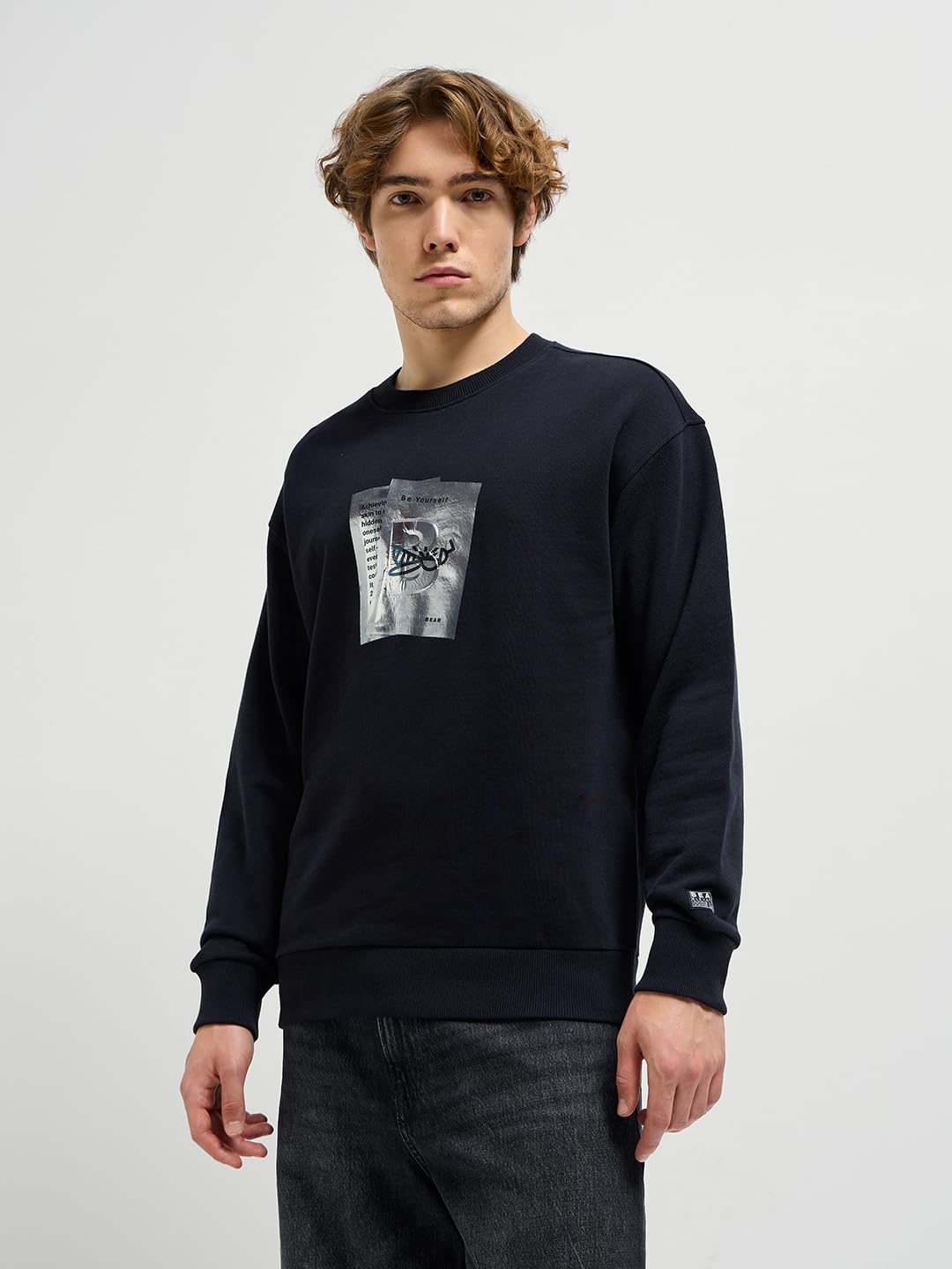 THE BEAR HOUSE Men Graphic Printed Round Neck Cotton Pullover Sweatshirt Black 1