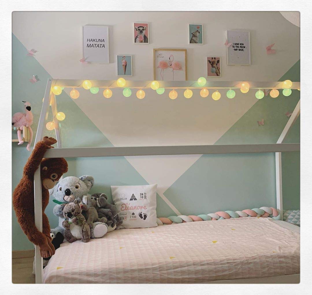 GuirLED - Guirlande lumineuse boules coton LED USB - Télécommande sans fil - Veilleuse bébé 2h - Adaptateur secteur double USB 2A inclus - 4 intensités - 24 boules 2.4m - Bébé